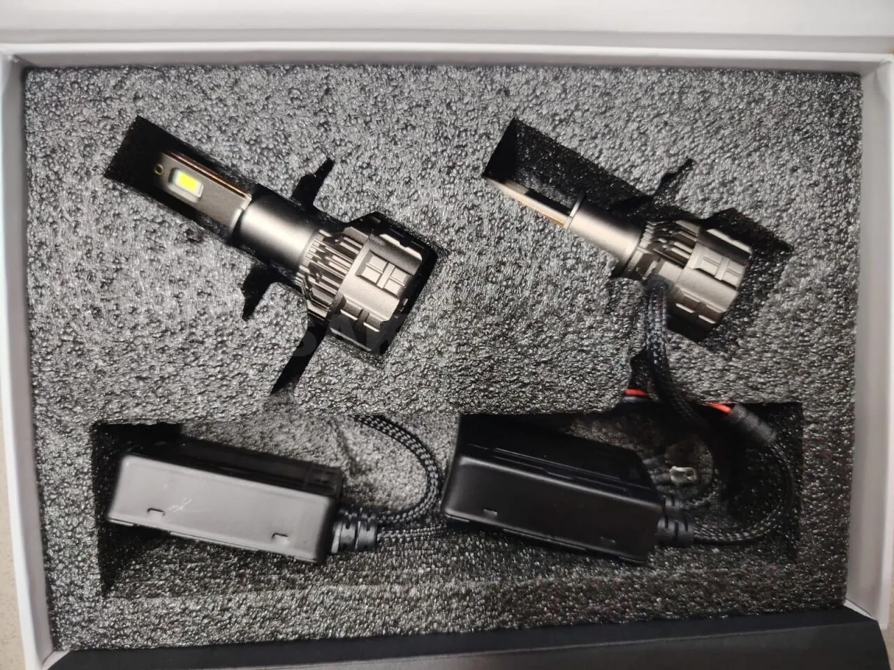 Светодиодные автомобильные лампы Tademitsu V18 — 120W, 25000lm, 6000K