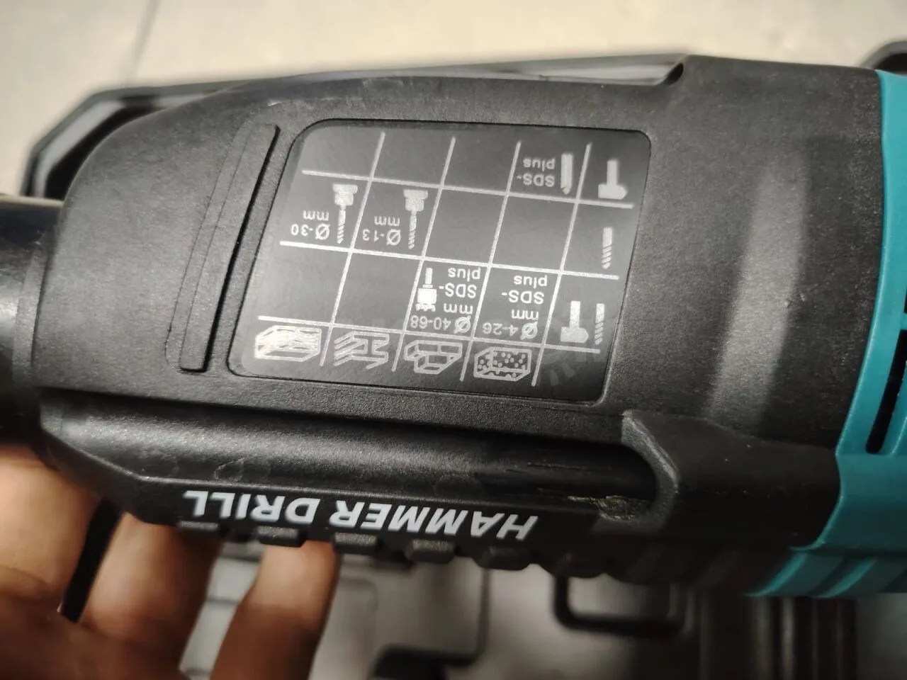 Перфоратор Makita mk2601 Professional, 1380 Вт, SDS-plus, 3 режима-Д