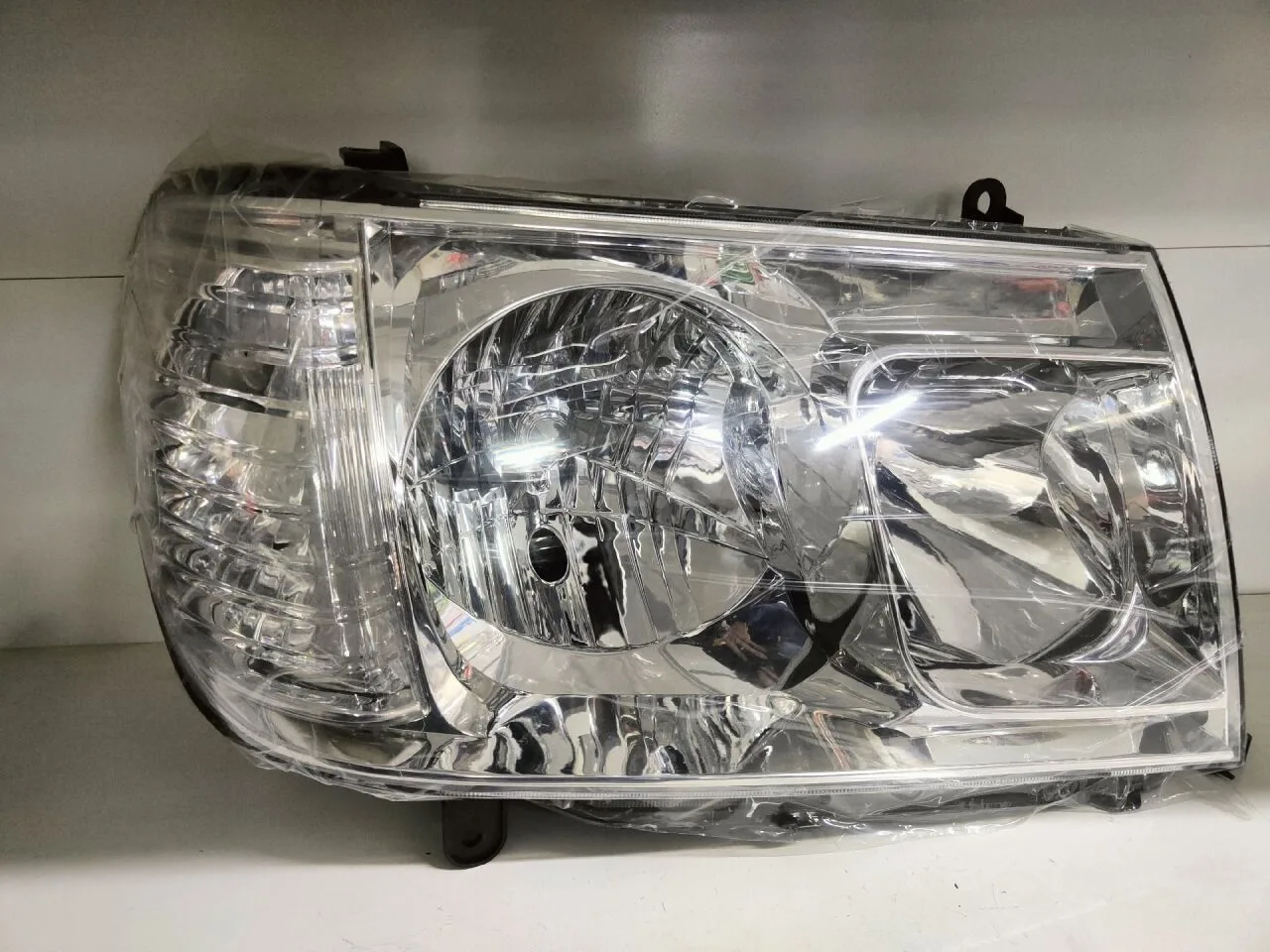 D12-1103P-VC  Фары (комплект) Toyota Land Cruiser 100