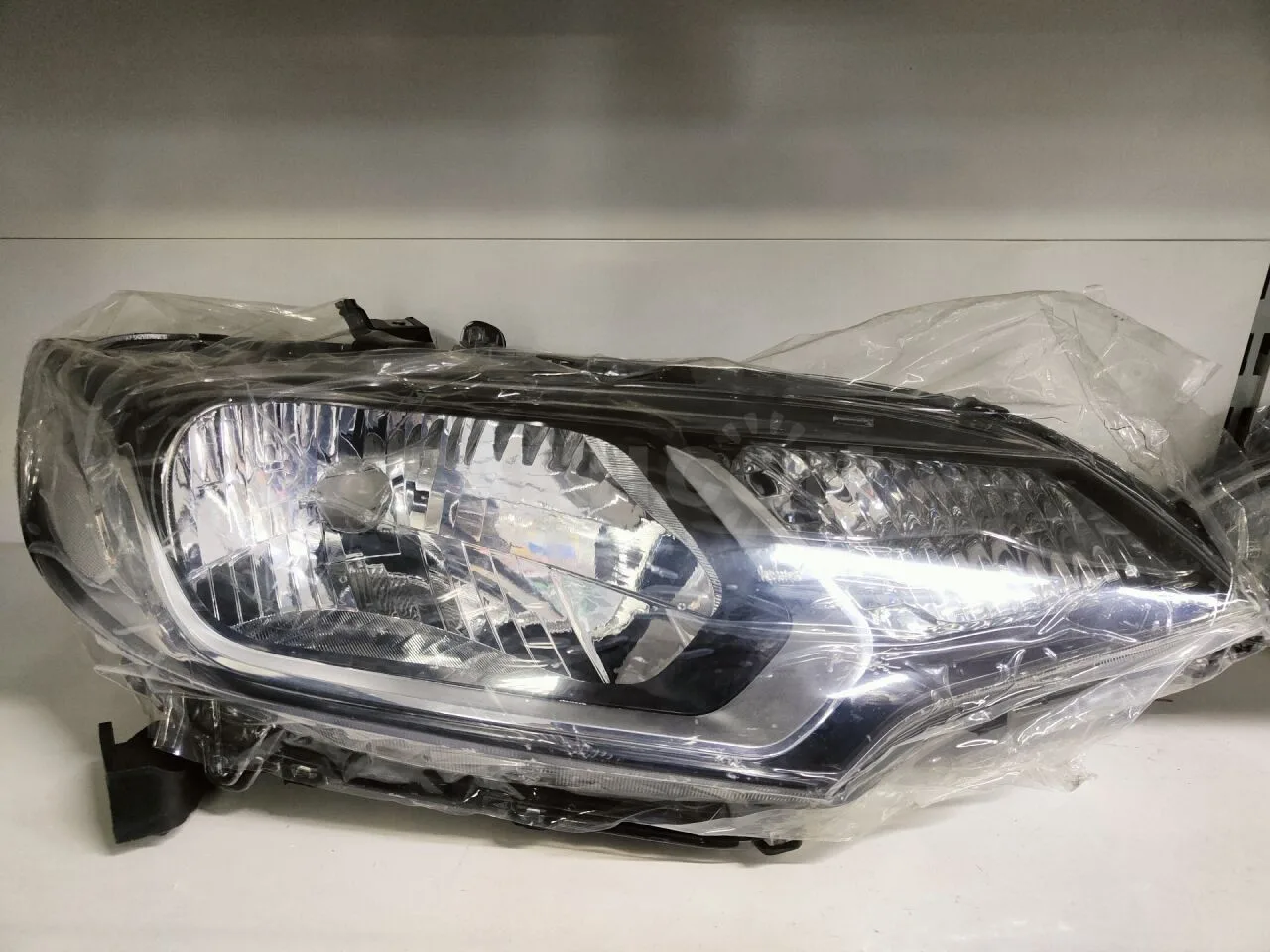 Фары Honda FIT 13-17 2171186L/R