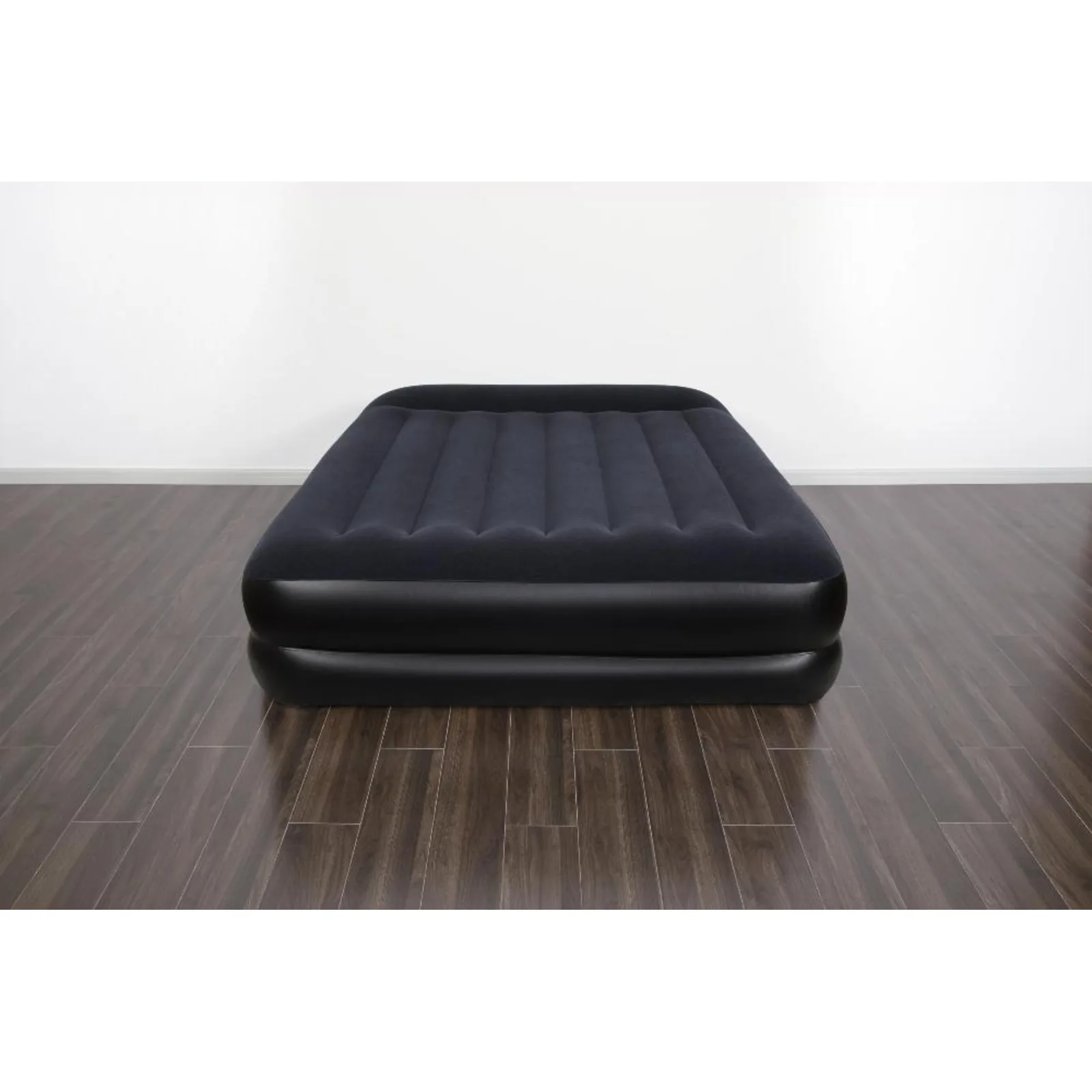 Bestway 67403 BW Надувная кровать 152х203х46см с подголовником, встр.насос 220В, до 300кг