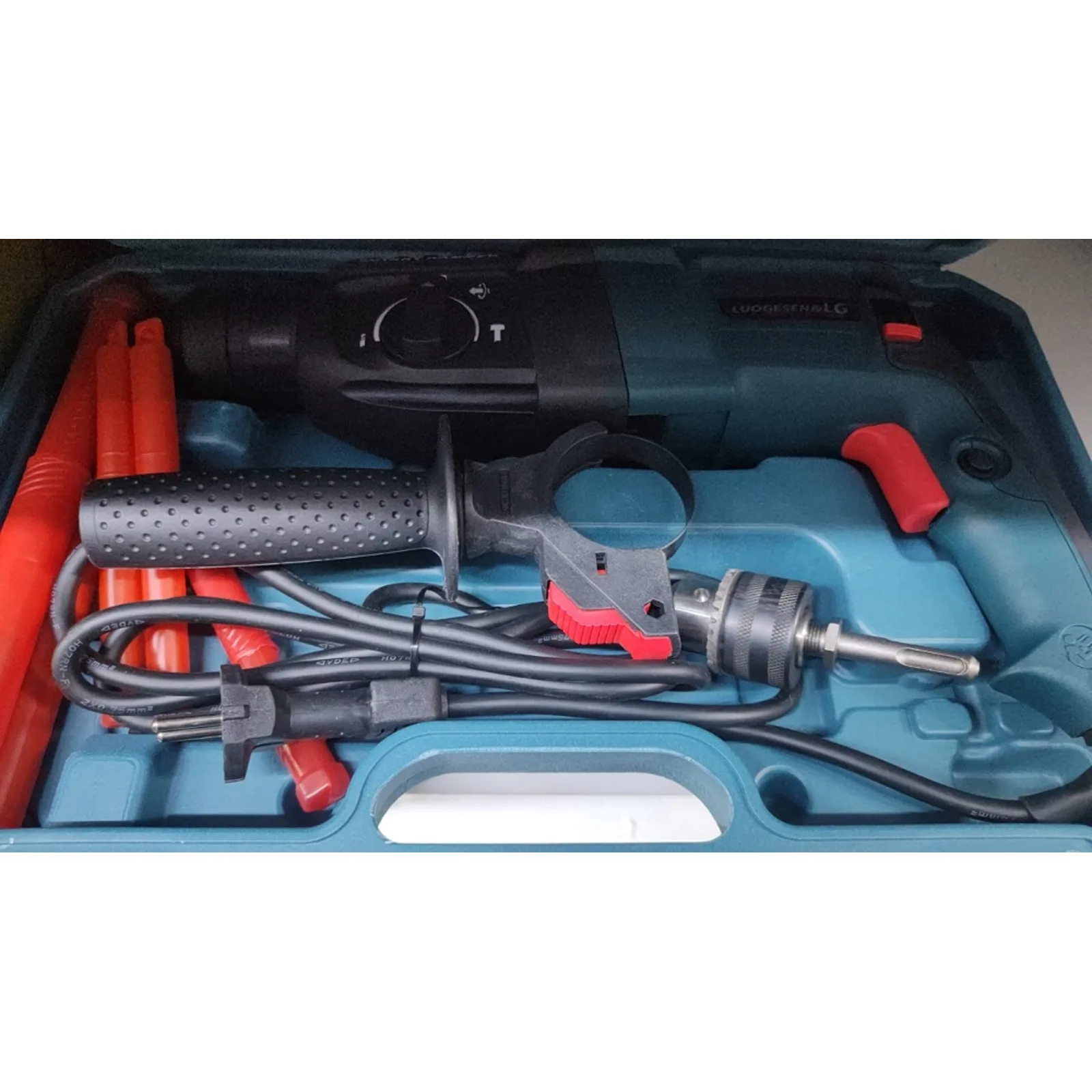 перфоратор luogesen LG, mod.5330, 800w