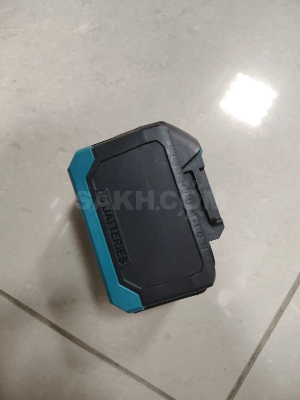Аккумулятор для инструмента Makita 18 В, 9 А·ч d