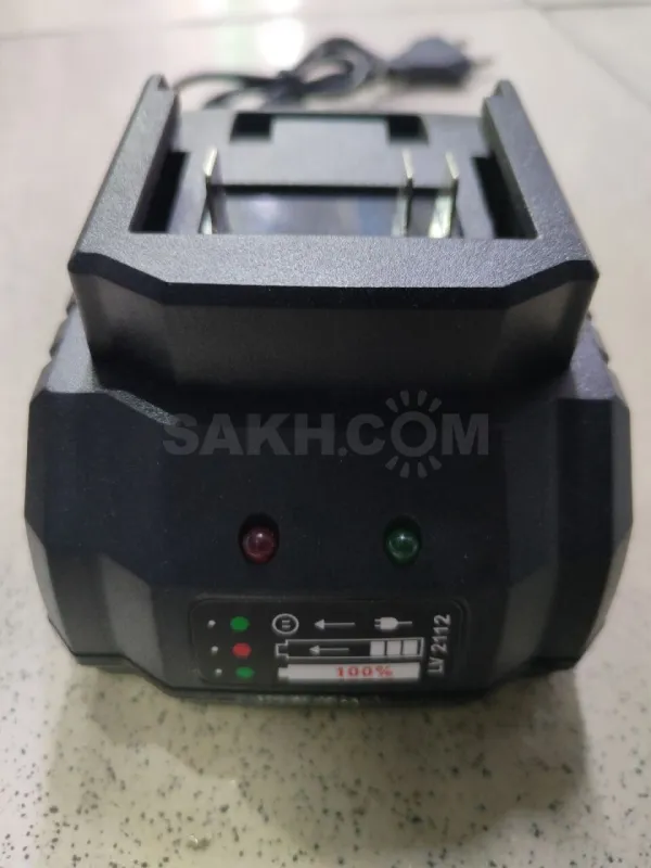 Зарядное устройство для Аккумуляторов Makita(Макита)18,21v