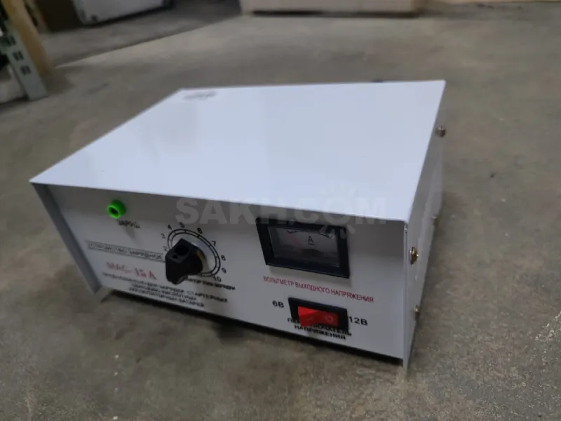 Зарядное устройство для аккумулятора МАС-15. 6/12v