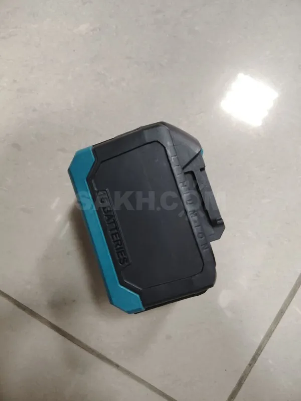 Аккумулятор для инструмента Makita 18 В, 9 А·ч d